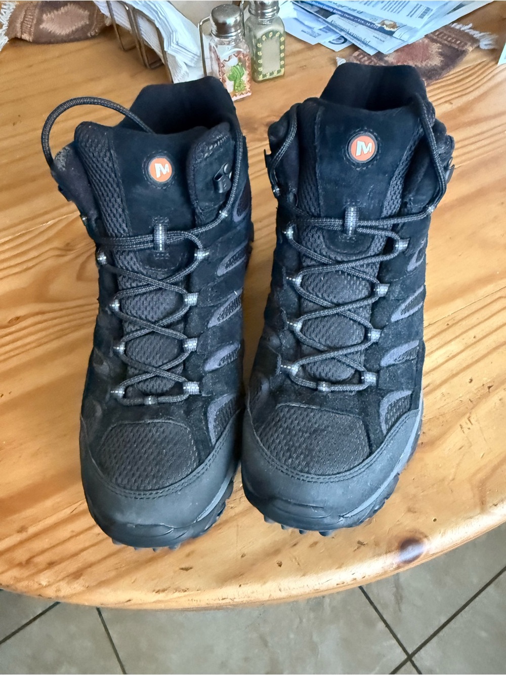 Merrell Moab 2 Ventilator mid hiking boot- Size 13 - new without tags